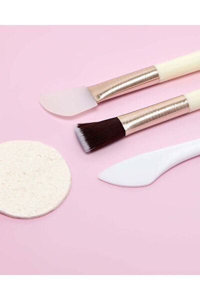 REDTAG مجموعة فرش مكياج بيج (4 قطع)