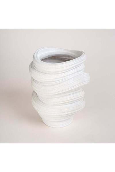 homez resin ribbed vase