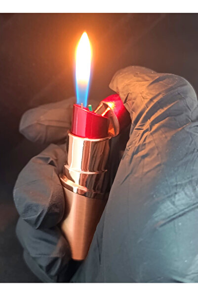 Saatistan Şık ve kullanışlı rujlu çakmak, tarzınıza güzellik katacak ürün