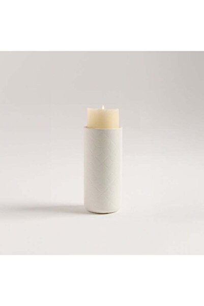 homez Safa'a collection white metal candle holder