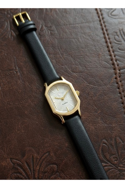 LOOKUP NEW Women's Wristwatch Resistant to Staines and Water Quartz Mechanism...