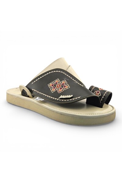 Footprint نعال مريحة وأنيقة