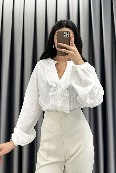 BEBE PLUS Düğme Kenarı Fırfır Detay Gömlek - Ekru EKRU