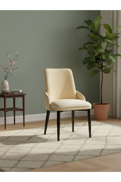 BEC13 كرسي طعام "مودرن" بتصميم عصري وأرجل معدنية سوداء