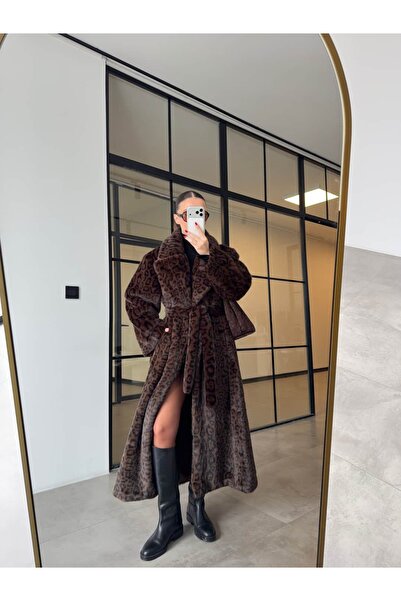 BB Bensu Buyruk LEOPAR DESENLİ MAXİ KÜRK