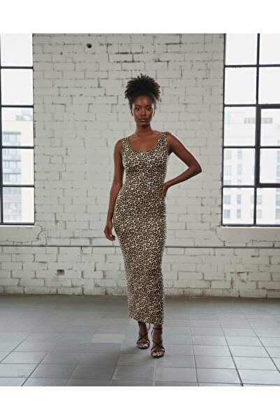 JustBS Sera Series Slit Form-Fitting Leopard Print Slinky Dress