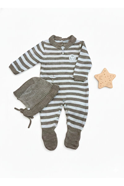 Generic Girls' romper with a dark beige hat, sizes up to nine months old