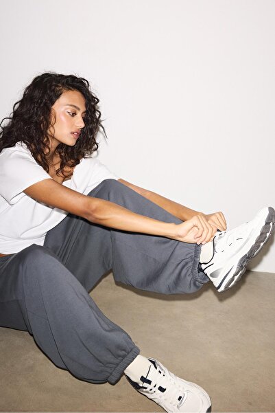 Stradivarius Balon jogger pantolon