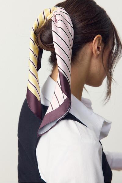 Stradivarius Kontrast çizgili fular