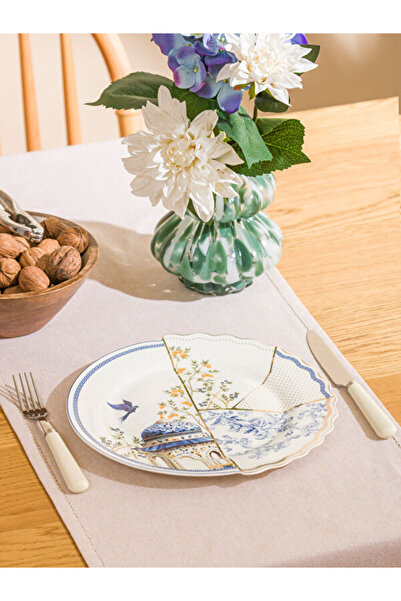 LC Waikiki Shining Store'dan Işıltılı Seçimler Baskılı Porselen Servis Tabağı...