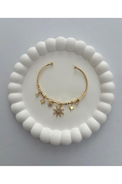 XUPING JEWELRY سوار ذهبي مفتوح مزين بتفاصيل نجم البحر والحجر الصغير