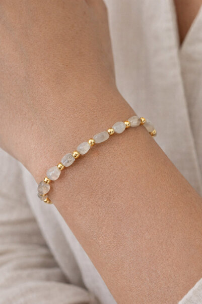 tutu tasarım alaçatı سوار بسيط مزين بخرز من الحجر الطبيعي بلون ذهبي - سوار نس...