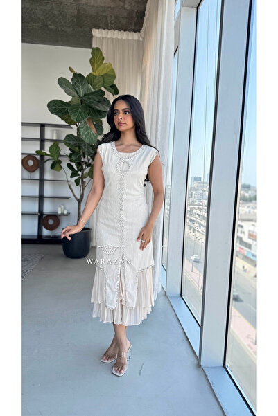 Warazan Elegant two-piece pleated dress for Eid