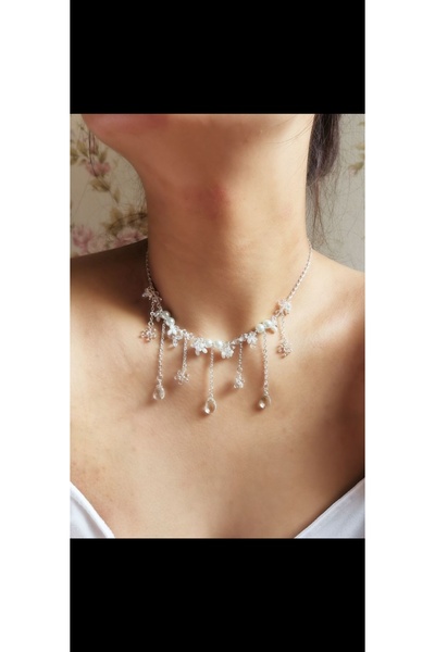 SHİNELİZE Beyaz çiçek detaylı özel tasarım Choker kolye, el yapımı