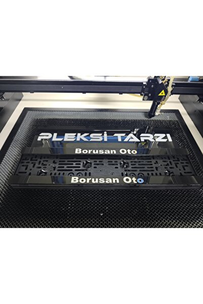 Butik Pleksi Tarzı Borusan plakalık