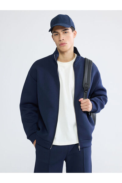 LC Waikiki Esvab • Modern & Distinctive Stand Collar Men's Zippered Sweatshirt