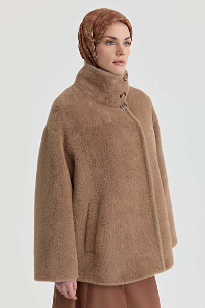 Tuğba Dik Yakalı Mont - Vizon