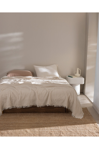 Madame Coco Cuvertură de pat dublă din bumbac Bradley - Ecru