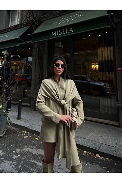 buqre's moda Women's Blazer with Detachable Shawl Collar Detail