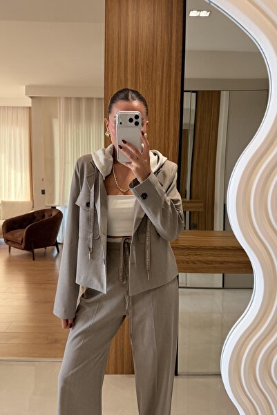 Gizem Ecemiş Survivar Taş Tasarım Kapüşonlu Premium Blazer Ceket
