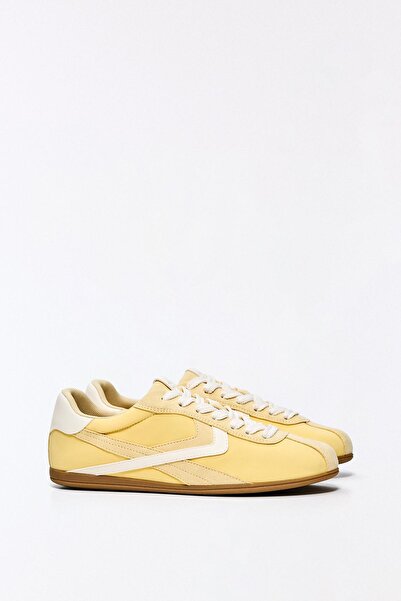 Bershka İnce tabanlı spor ayakkabı