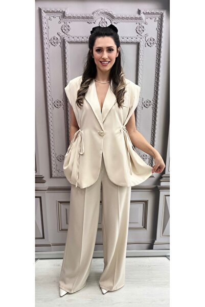 OnlyForYou Elegant women's suit, vest and flared pants