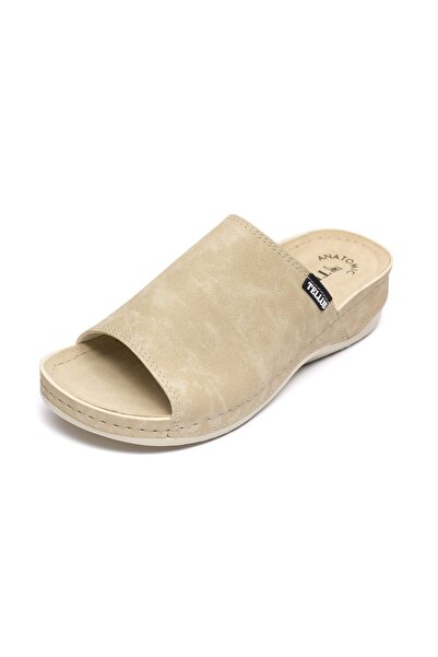 Tellus Women's Beige Platform Sandals