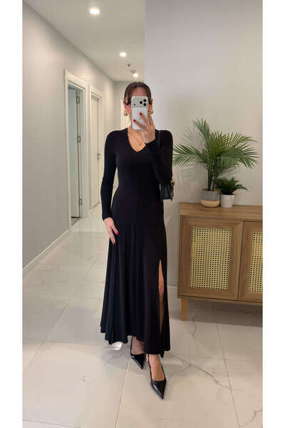 BİRCANÇİL Uffesa Black V-Neck Dress