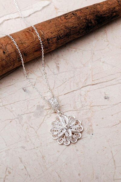 Sümer Telkari Telkari İşlemeli Elişi Papatya 925 Ayar Gümüş Kolye 8110