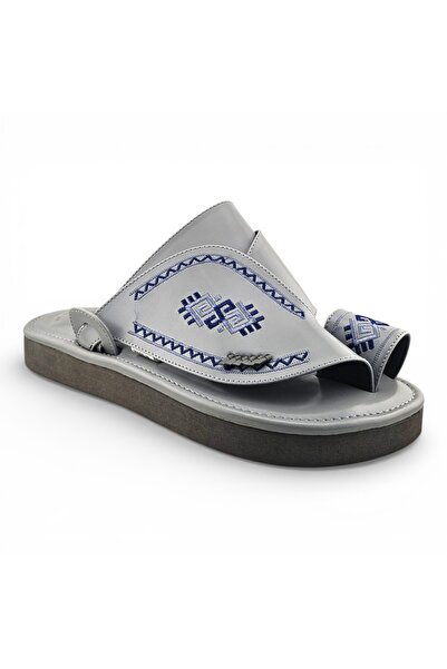 Footprint نعال مريحة وأنيقة