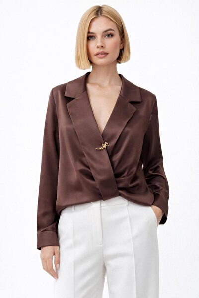 EGZOTİK ASORTİK Double-Breasted Satin Blouse with Brooch
