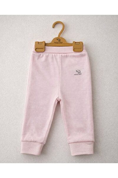 Lily and Co Pants That Can Grow with You Depending on Your Size