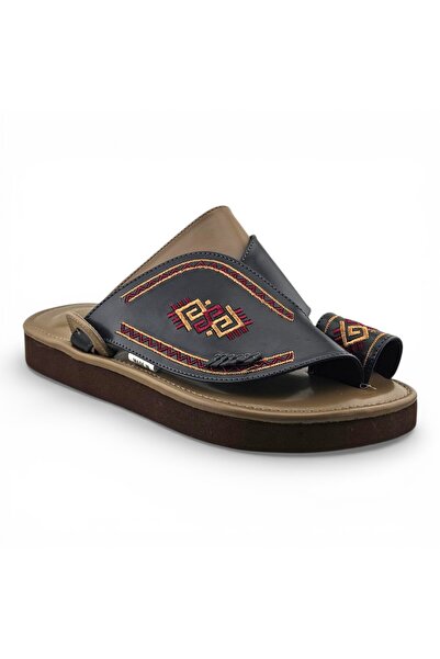 Footprint نعال مريحة وأنيقة