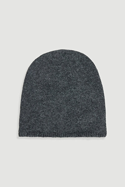 Gusto Knitwear Beanie - Gray
