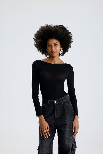 ROSE ARYA Black Boat Neck Long Sleeve Badi
