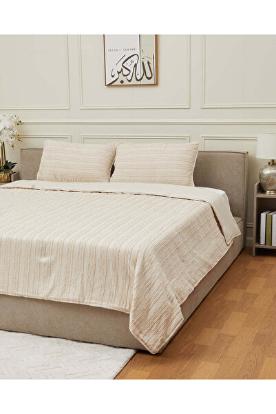 REDTAG طقم لحاف جاكار عاجي اللون مكون من 3 قطع (مقاس سوبر كينج)