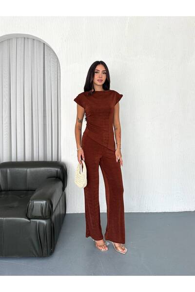 By Kuzey Aras Elegant Draped Buzy Fabric Padded Blouse and Trouser Set