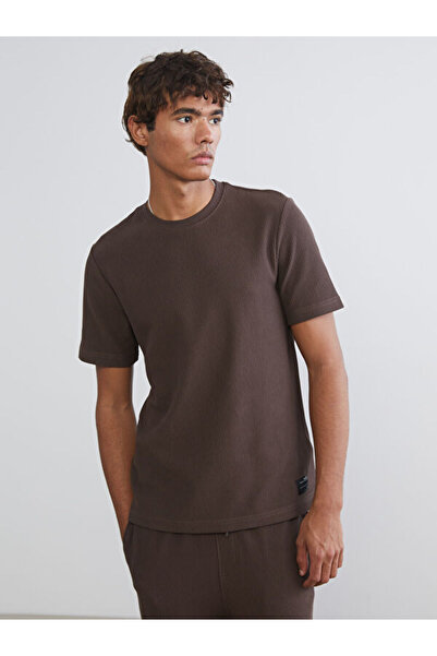 LC Waikiki Rmz Gi̇yi̇m Farkiyla Zero Roba Men's T-Shirt