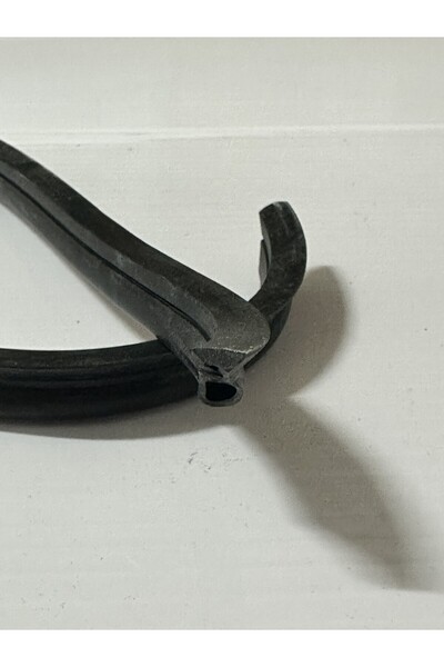 Zersa Mercedes Tavan Lastiği Borulu (1 adet) W108 W109 W115 W116 W123 W126