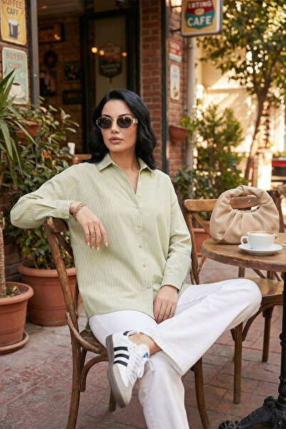 Lela Смугаста сорочка Oversize Fit з класичним коміром і довгими рукавами СОР...