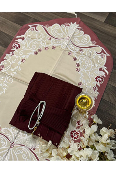 Gerenic Women's prayer set consisting of a padded prayer mat and a prayer shawl