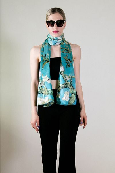 Lila Rosa Şal elegant de mătase cu model Van Gogh