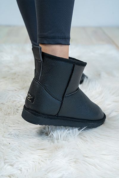 Shupe Women's Black Skin Mini Boots Winter Ug Model Boots with Fur Inside