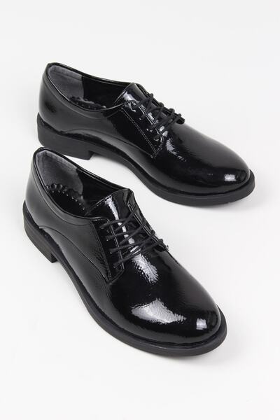 ayakPARK Günlük Klasik Siyah Rugan Iş Ofis Kadın Ayakkabı