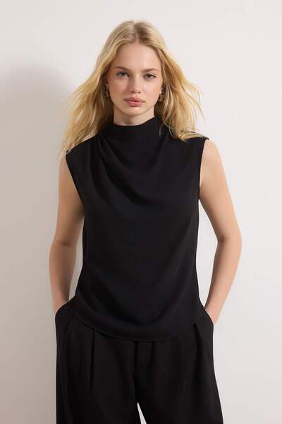 Trendyol Collection Black Degaje Collar Stylish Woven Crepe Blouse Twoss26Bz0...