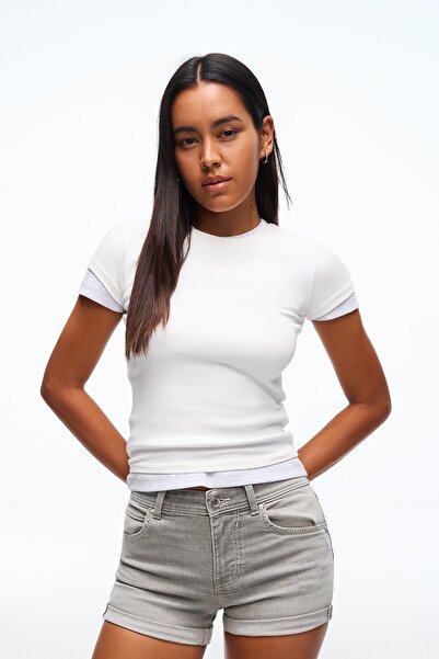 Bershka Denim paçası katlamalı şort