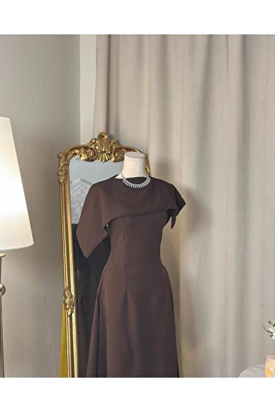 vanus fashion 5621 -فستان طويل بتصميم كلاسيكي أنيق (لونين)