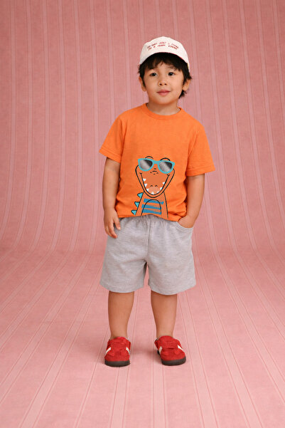luay Unisex Cotton Red T-Shirt & Short Set of 2: Bold and Comfy Casual Wear f...