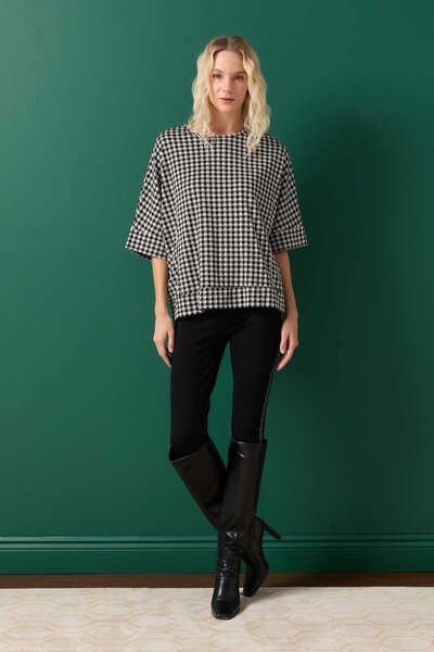 Selen Giyim Yanları Cepli Truvakar Kol Kazayağı Desen Bluz / SİYAH