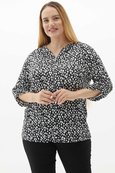 Genel Markalar Büyük Beden Yarım Patlı Büyük Pauntiyeli Bluz / SİYAH
